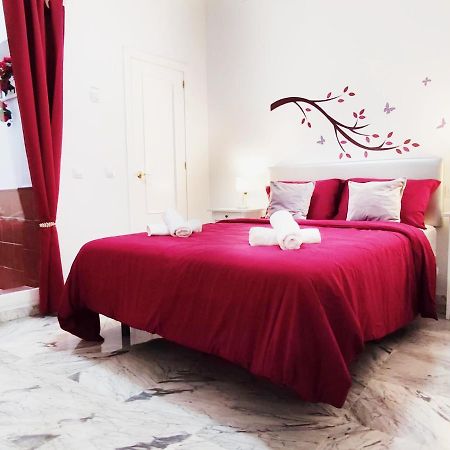 Ciriaco By Sevillaluxurysuites Seville Exterior photo