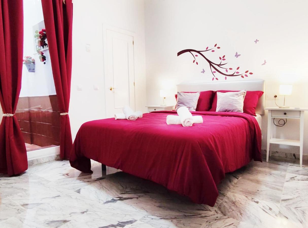 Ciriaco By Sevillaluxurysuites Seville Exterior photo